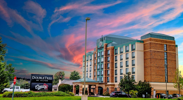 Doubletree by Hilton Pleasant Prairie Kenosha