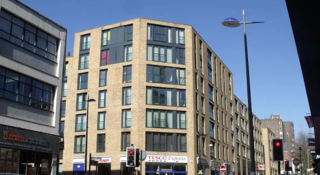 Modern One Bed City Centre Apartment in Southside