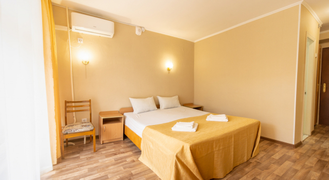 Kurortny Hotel Atelika Gorizont Sudak 2**, Rezervovat Hotel Sudak 
