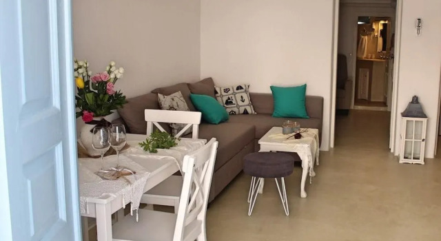 Linos Suites