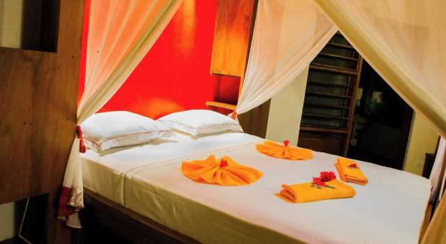 Бунгало Deluxe Loharano Lodge