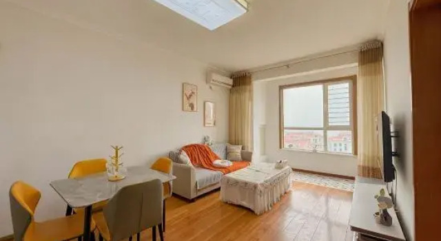 Люкс Deluxe с 2 комнатами с видом на море Langyu Boutique Holiday Apartment (Qingdao Golden Beach Branch)