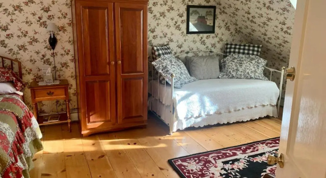Четырёхместный номер Deluxe The Buttonwood Inn on Mt. Surprise