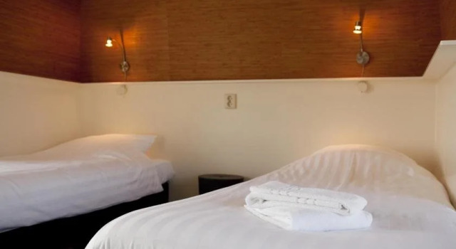 Hotelhuisje Warmenhuizen #A, Забронировать Отель Отели Норда 3 звезды, 3*