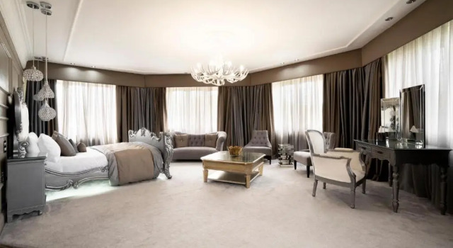 Полулюкс Derwent Manor Boutique Hotel