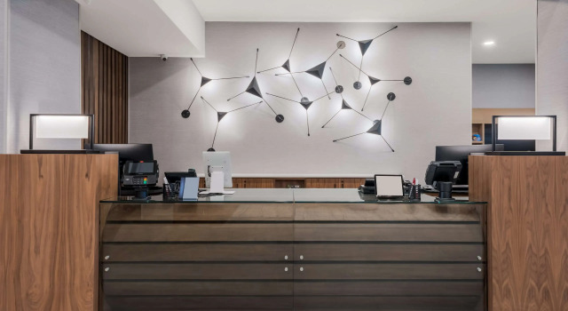 Best Western Plus Parry Sound, Book Hotel 3-stjernede hoteller i Parry Sound, 3*