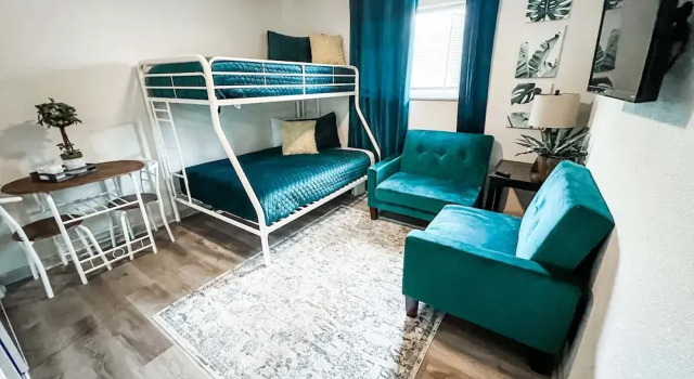 Galveston Beach Condos, Забронировать Отель Отели Галвестон с парковкой, рядом с Betty Head Oleander Garden Park, Парковка