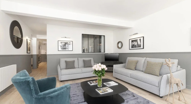 Luxury 3BDR Le Marais III by Livinparis, Забронировать Отель Париж Иль-де-Франс, рядом с Musée Cognacq-Jay