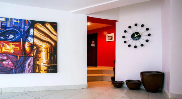 The Missouri Hotel, Book Hotel Hotels in Bwari with a Pool, Swimming Pool