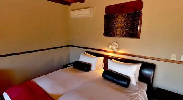 Номер Standard Zebra Kalahari Lodge