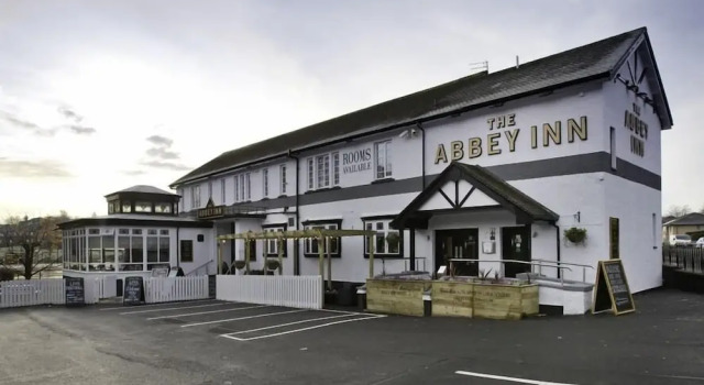 Номер Comfort The Abbey Inn