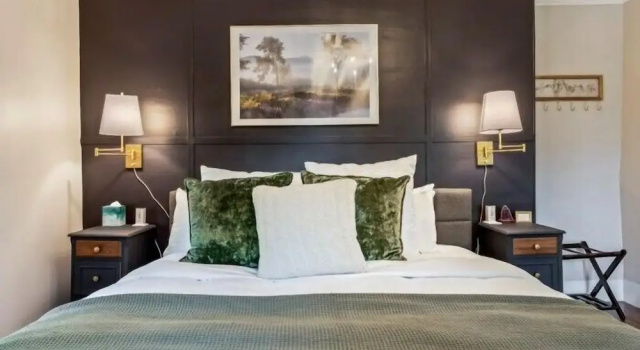 Двухместный номер Classic с видом на горы The Aurora Inn & Cottages