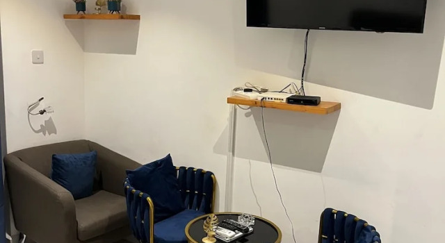 Студия Luxury Embassy Gardens