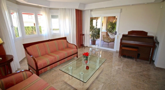 Villa Cabo de las Huertas, Réserver Villa Cottages à Navarre, Cottage