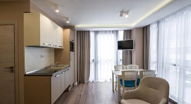 Апартаменты с балконом Caro Aparthotel