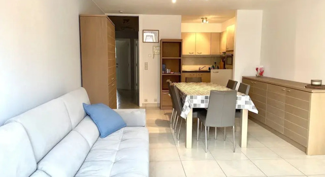 Апартаменты Apartment in Middelkerke Near the Beach
