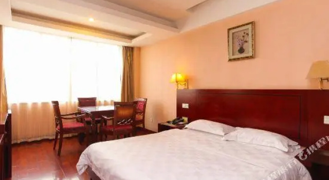 Shaodong Fashion Hotel