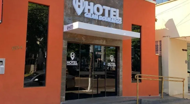 Hotel GranDourados, Забронировать Отель Отели в центре Дорадус, в центре