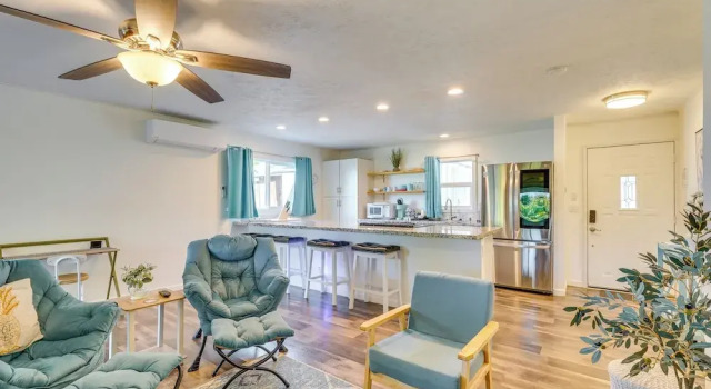 Lovely Kailua-kona Home ~ 2 Mi to Town & Beach!, Забронировать Дом для отпуска Каилуа-Кона Остров Гавайи
