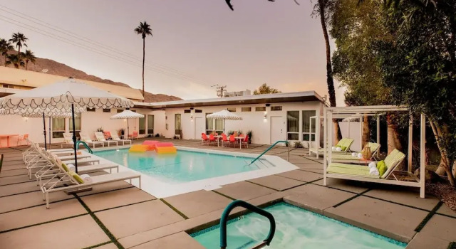 Коттедж 5 Rooms, Sleeps 14 Boutique Hotel, Pool+hottub The Wesley Agave by Avantstay