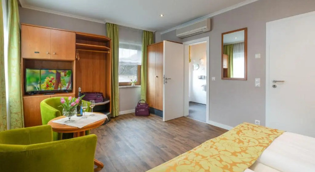 Двухместный номер Standard Weinhotel Landsknecht
