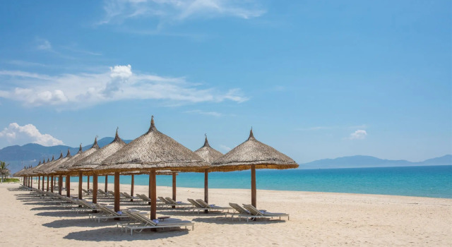 Курортный отель Alma Cam Ranh