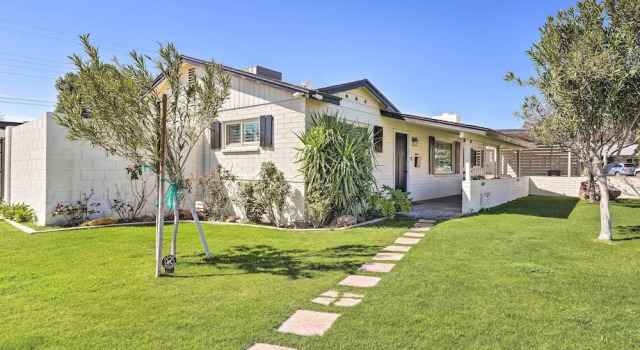 Scottsdale Retreat w/ Hot Tub, 2 Mi to Old Town