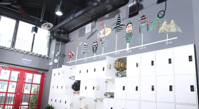 Xian Black Stone Capsule Youth Hostel, Book Hostel / Vandrerhjem Hostels i Shaanxi, Hostel / Vandrerhjem