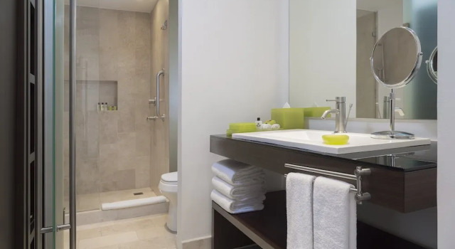 Двухместный номер клубный с видом на лагуну Presidente InterContinental Cancun Resort