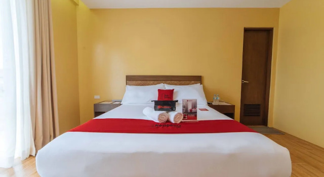 RedDoorz Premium near Health Centrum Banica, Réserver Hôtel Roxas City 