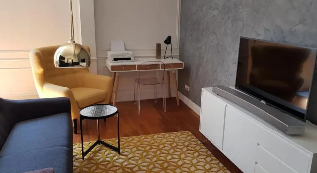 L'Ecu : un Haussmannien accueillant!, Rezerwuj Hotel Reims Champagne