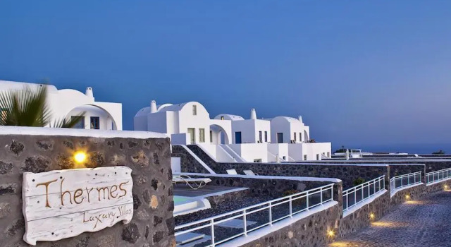 Люкс с 3 комнатами Thermes Luxury Villas by Mr and Mrs White