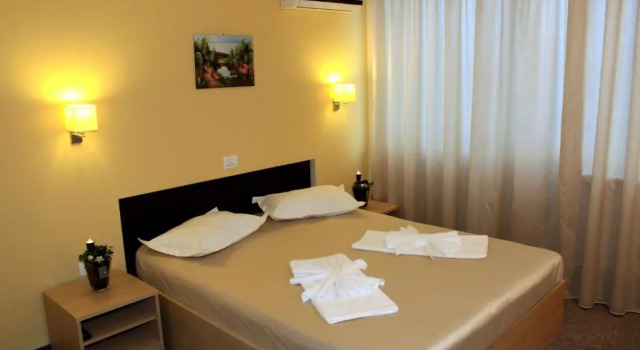 Suite Hotel Flora