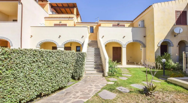 Pet Friendly Apartment In Porto San Paolo, Забронировать Апартаменты/квартира Апартаменты Лоири-Порто-Сан-Паулу, Апартаменты/квартира