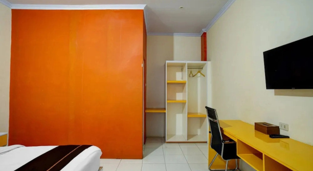 Номер Deluxe Hotel O near Mall Boemi Kedaton formerly