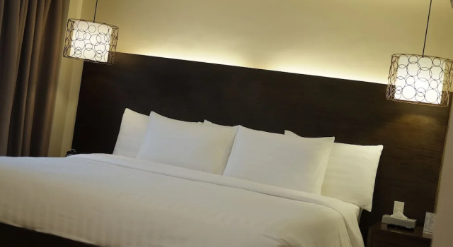 Люкс с балконом Top Star Hotel