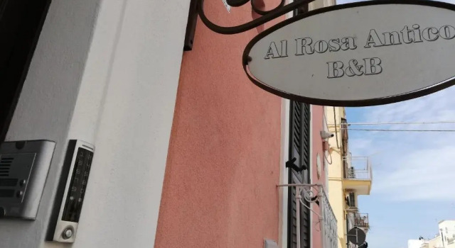 Al Rosa Antico, Book Hotel Hotels in Monopoli with Parking, Parking