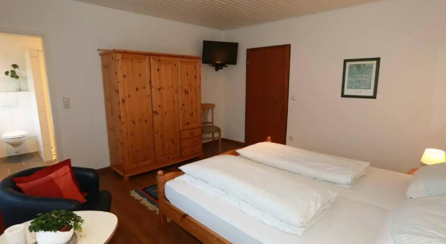 Ferienwohnung Kebben, Забронировать Отель Кирххундем Rothaar Mountains