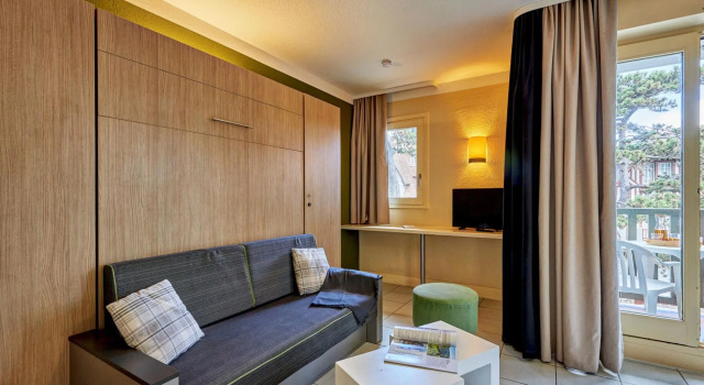 Studio in Deauville Near the Beach, Забронировать Апартаменты/квартира Апартаменты Довиль, рядом с Пристань Довиля, Апартаменты/квартира