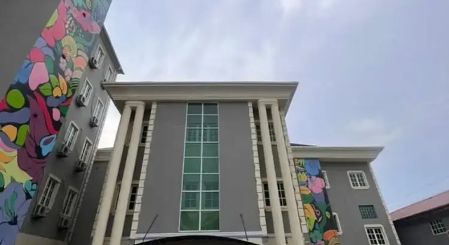 Sweet Home Hotel and Apartments