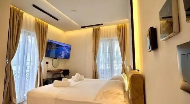 Люкс Martin Luxury Hotel
