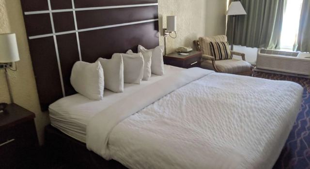 Двухместный номер Standard Days Inn by Wyndham Stuart