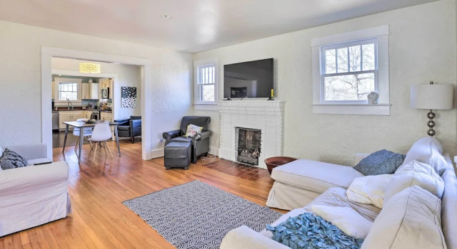 Коттедж Birmingham Vacation Rental: 9 Miles to Downtown!