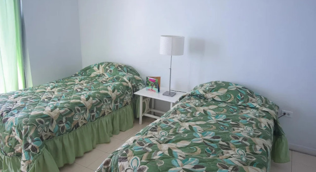 Irie Beach Studio, Забронировать Отель Отели Монтего-Бэй с парковкой, Парковка
