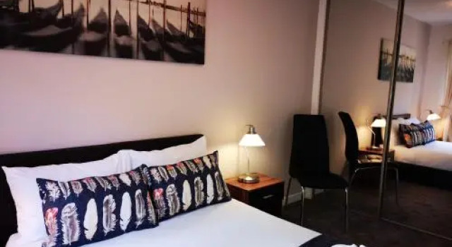 Mycosy 605, Book Hotel Hoteller i Paisley med parkering, Parkering