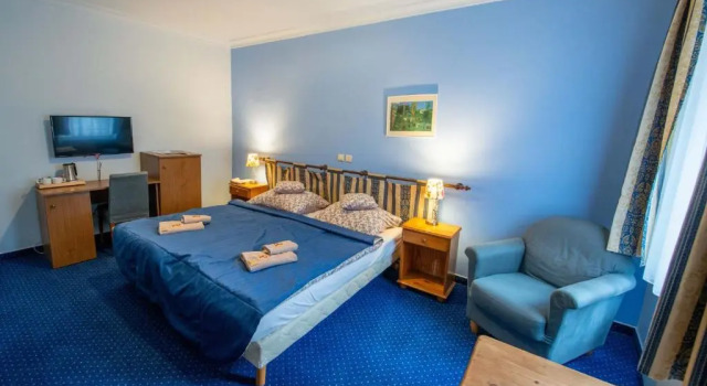 Hotel Rustikal, Rezerwuj Hotel Hotele w Central Bohemia z parkingiem, Parking