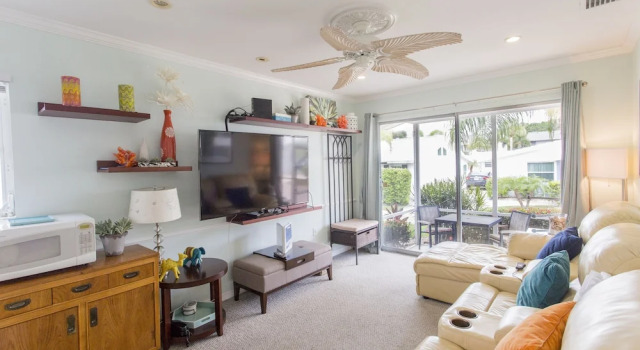 Aloha Kai Unit 4 1 Bedroom 1 Bathroom Apts
