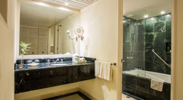 Двухместный номер Deluxe с видом на лагуну Secrets Mirabel Cancún Resort & Spa