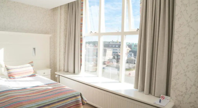 Полулюкс Strandhotel Nassau-Bergen