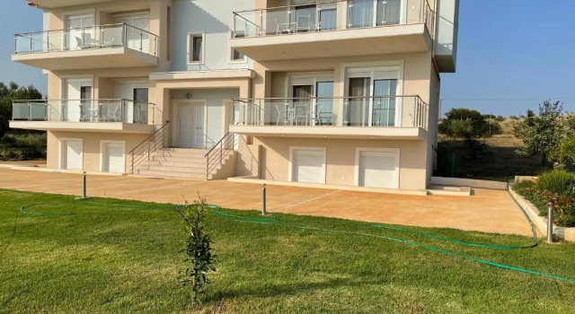 Kalivas beach house, Book Hotel  
